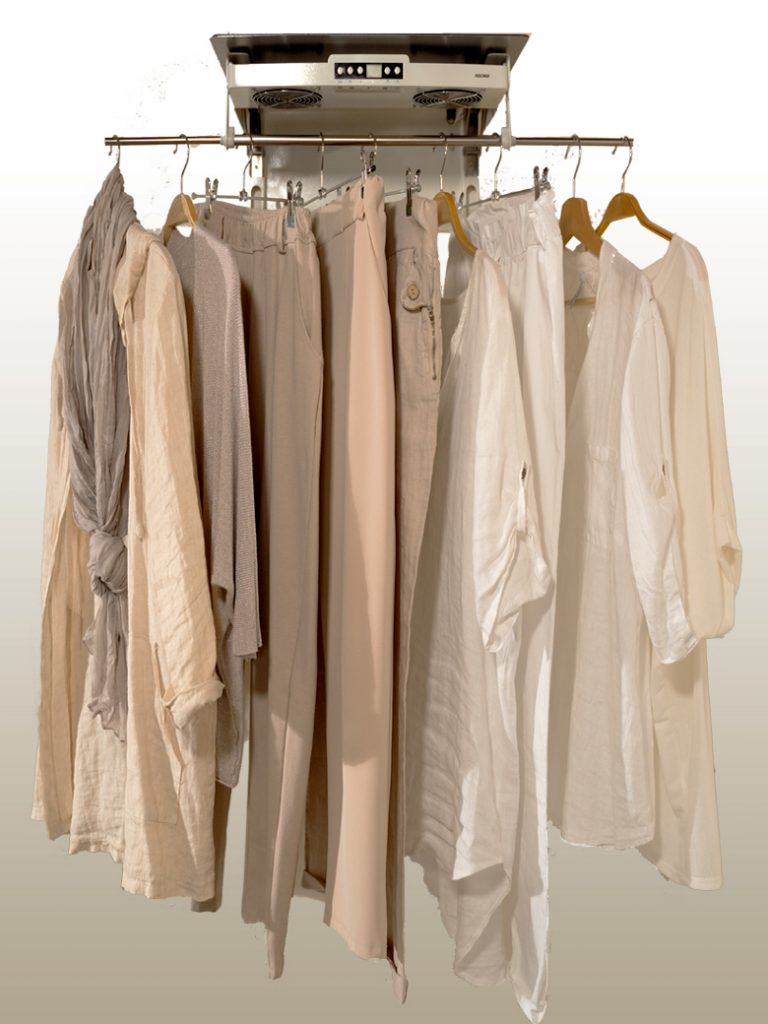 VESTITI BEIGE